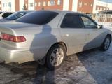 Toyota Camry 2001 годаүшін4 150 000 тг. в Алматы – фото 2