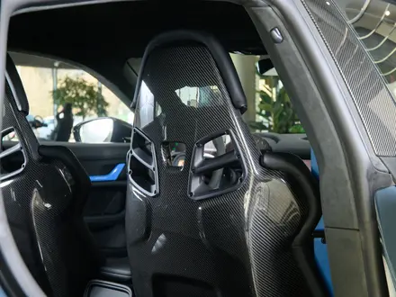 Porsche Taycan 2024 года за 99 000 000 тг. в Алматы – фото 26