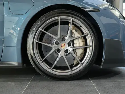 Porsche Taycan 2024 года за 99 000 000 тг. в Алматы – фото 27