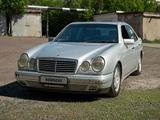 Mercedes-Benz E 320 1999 годаүшін3 500 000 тг. в Караганда – фото 4