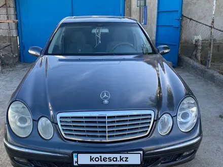 Mercedes-Benz E 350 2003 года за 5 200 000 тг. в Шымкент – фото 9