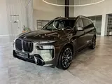BMW X7 XDrive 40i 2025 года за 81 385 000 тг. в Павлодар