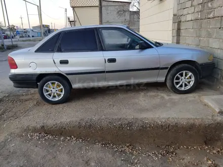 Opel Astra 1993 года за 800 000 тг. в Шардара