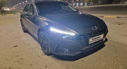 Hyundai Elantra 2022 года за 10 500 000 тг. в Семей – фото 2