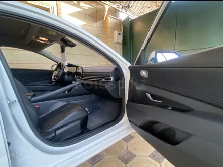 Hyundai Elantra 2024 года за 8 900 000 тг. в Кызылорда – фото 7