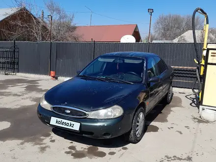 Ford Mondeo 1998 года за 550 000 тг. в Алматы