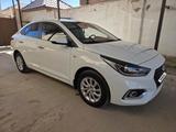 Hyundai Accent 2019 года за 7 000 000 тг. в Актау – фото 2