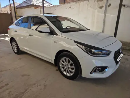 Hyundai Accent 2019 года за 7 000 000 тг. в Актау – фото 2