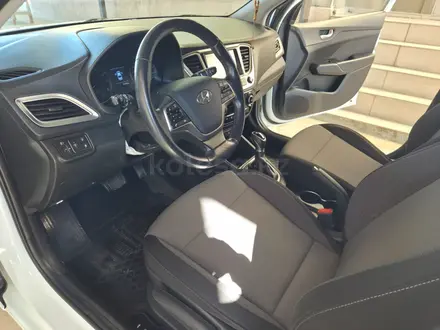 Hyundai Accent 2019 года за 7 000 000 тг. в Актау – фото 11