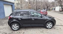 Renault Sandero Stepway 2017 года за 5 000 000 тг. в Алматы – фото 4