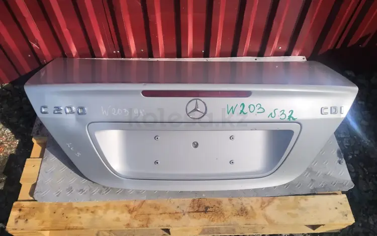 Крышка багажника на Mercedes-Benz W203үшін30 000 тг. в Караганда