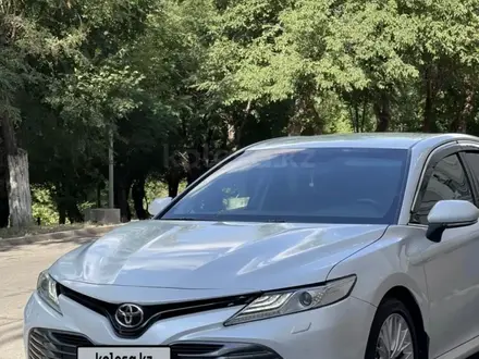 Toyota Camry 2019 года за 14 500 000 тг. в Тараз – фото 28