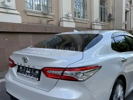 Toyota Camry 2019 года за 14 500 000 тг. в Тараз – фото 54