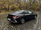 Hyundai Elantra 2023 года за 8 500 000 тг. в Семей – фото 5
