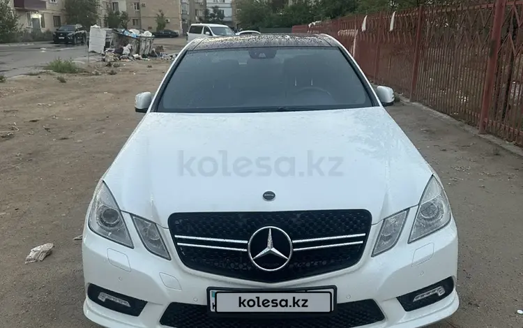 Mercedes-Benz E 300 2011 годаfor5 500 000 тг. в Жанаозен