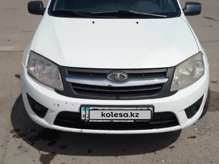 ВАЗ (Lada) Granta 2190 2013 года за 1 300 000 тг. в Караганда – фото 2