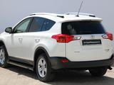 Toyota RAV4 2013 года за 13 690 000 тг. в Астана – фото 2