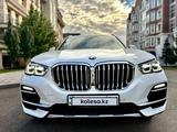 BMW X5 2021 года за 41 000 000 тг. в Астана