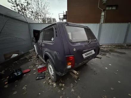 ВАЗ (Lada) Lada 2121 2000 года за 590 000 тг. в Алматы – фото 2