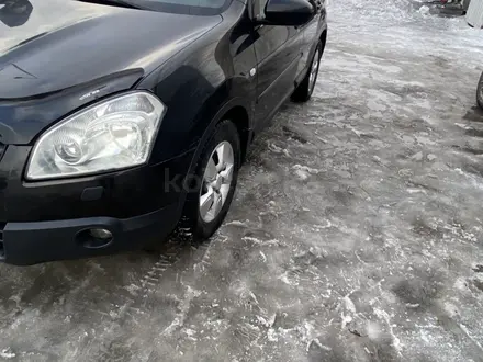 Nissan Qashqai 2008 года за 4 300 000 тг. в Караганда – фото 2