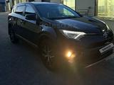 Toyota RAV4 2019 года за 13 700 000 тг. в Балхаш – фото 2