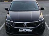 Volkswagen Polo 2022 года за 8 190 000 тг. в Караганда – фото 3