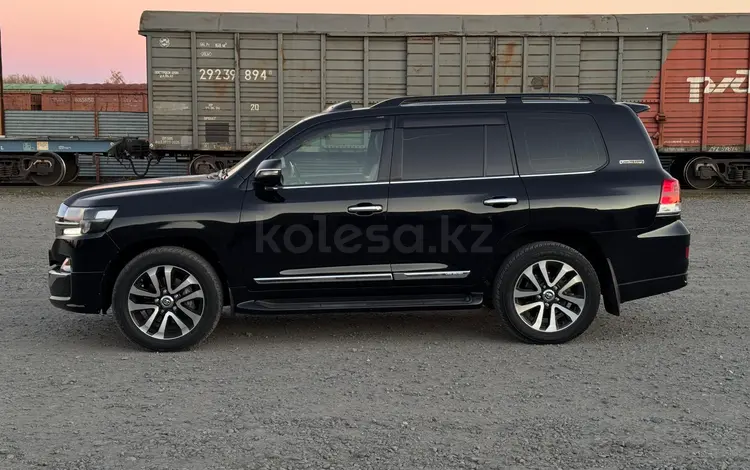 Toyota Land Cruiser 2019 года за 42 000 000 тг. в Костанай