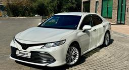 Toyota Camry 2019 годаfor15 980 000 тг. в Алматы