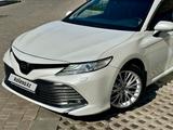 Toyota Camry 2019 годаfor16 100 000 тг. в Алматы – фото 4