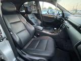 Mercedes-Benz C 230 2005 годаүшін4 800 000 тг. в Алматы – фото 3