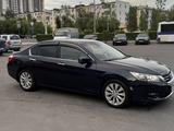 Honda Accord 2013 года за 8 000 000 тг. в Астана – фото 2