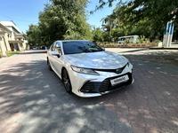 Toyota Camry 2021 года за 17 500 000 тг. в Тараз