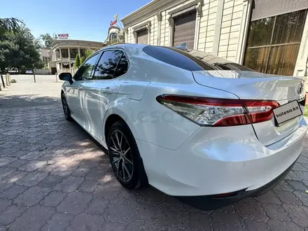 Toyota Camry 2021 года за 17 500 000 тг. в Тараз – фото 7