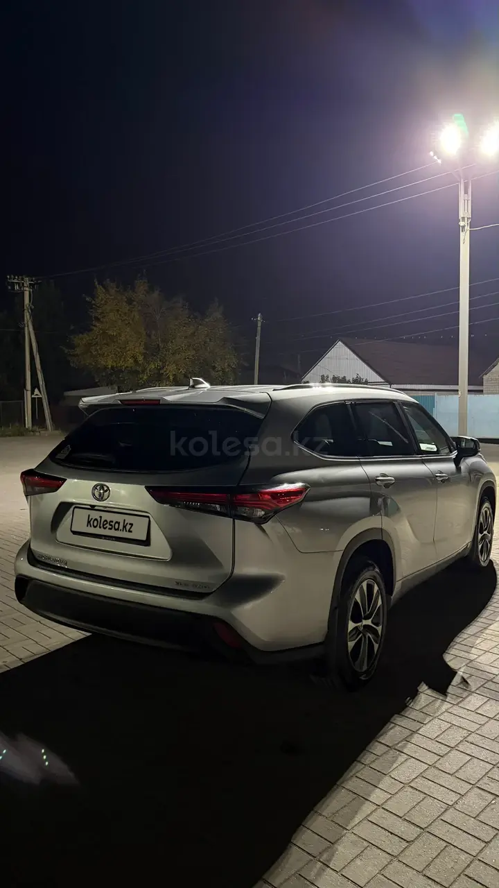 Toyota Highlander, 2023