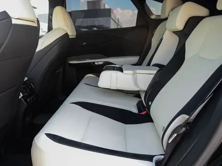 Lexus RX 500h F Sport Performance+ SE 2025 года за 44 000 000 тг. в Шымкент – фото 12