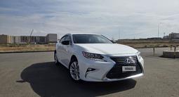 Lexus ES 300h 2014 года за 8 300 000 тг. в Актобе