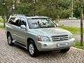 Toyota Highlander 2004 годаүшін8 400 000 тг. в Алматы