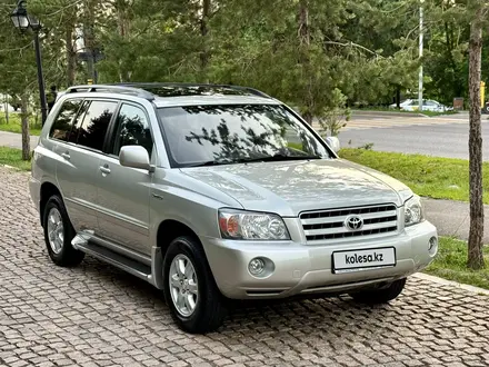 Toyota Highlander 2004 года за 8 400 000 тг. в Алматы