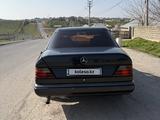 Mercedes-Benz E 200 1993 года за 1 600 000 тг. в Шымкент – фото 4