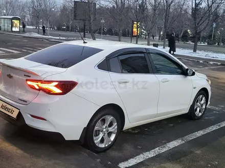 Chevrolet Onix 2023 года за 6 900 000 тг. в Алматы – фото 4