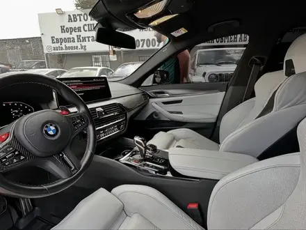 BMW M5 2022 года за 49 100 000 тг. в Алматы – фото 11