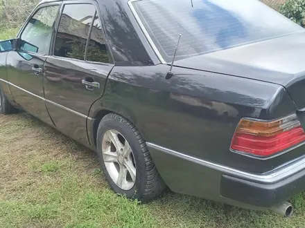 Mercedes-Benz E 230 1991 года за 1 200 000 тг. в Астана – фото 19