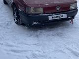 Volkswagen Passat 1991 годаfor450 000 тг. в Семей – фото 2