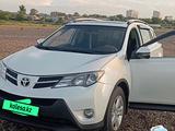 Toyota RAV4 2013 годаүшін8 900 000 тг. в Семей