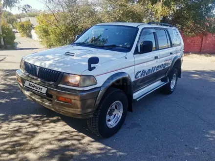 Mitsubishi Challenger 1997 года за 2 500 000 тг. в Алматы – фото 2