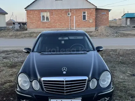 Mercedes-Benz E 320 2004 года за 5 000 000 тг. в Усть-Каменогорск – фото 2