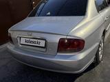Hyundai Sonata 2002 годаүшін1 600 000 тг. в Туркестан – фото 2