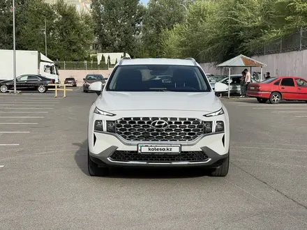 Hyundai Santa Fe 2021 года за 15 900 000 тг. в Алматы – фото 2