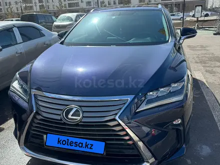 Lexus RX 300 2018 года за 21 000 000 тг. в Астана