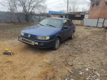 Volkswagen Passat 1995 года за 1 200 000 тг. в Сатпаев – фото 5